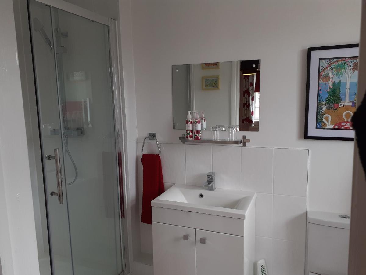 Safe Haven 1 Bed Bungalow Peacehaven Екстериор снимка