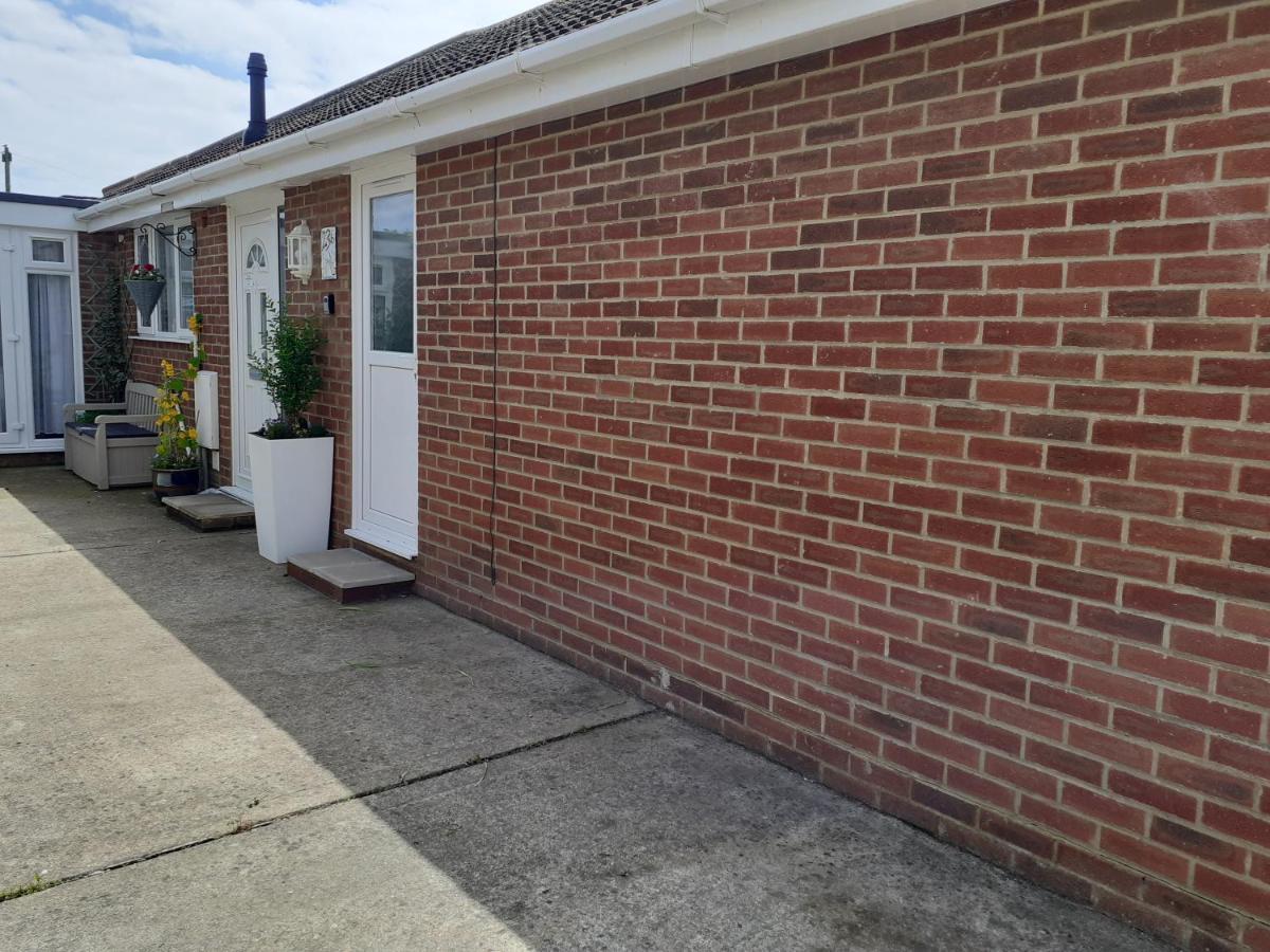 Safe Haven 1 Bed Bungalow Peacehaven Екстериор снимка